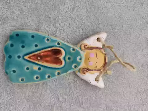 anioł ceramiczny