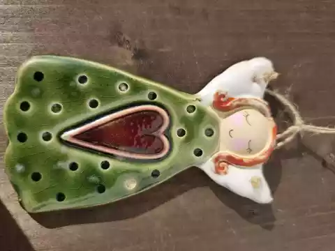 aniołek ceramiczny zawieszka