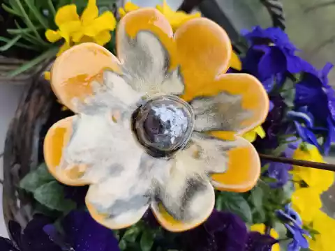 kwiat ceramiczny poidło