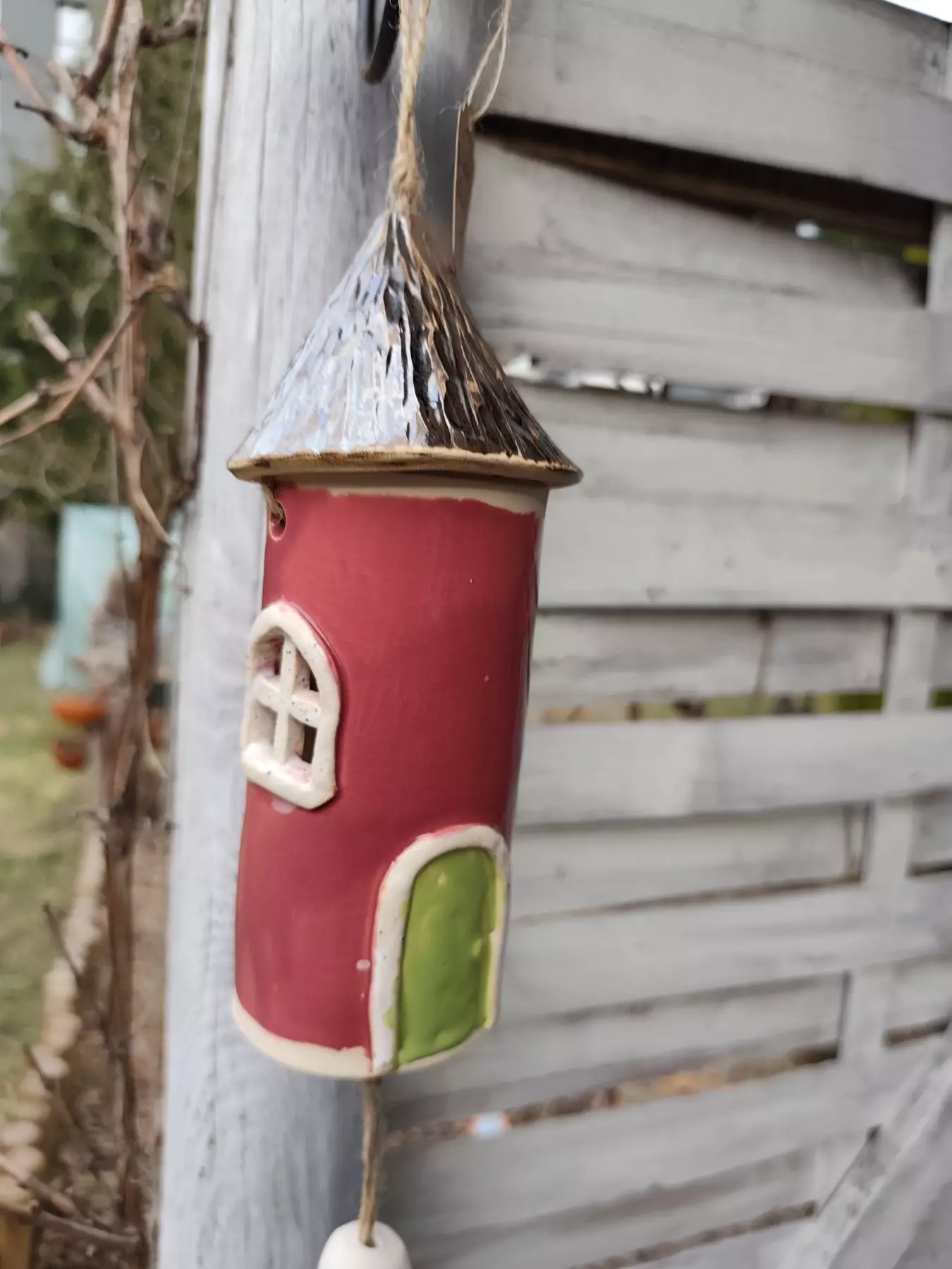 domek ceramiczny dzwonek